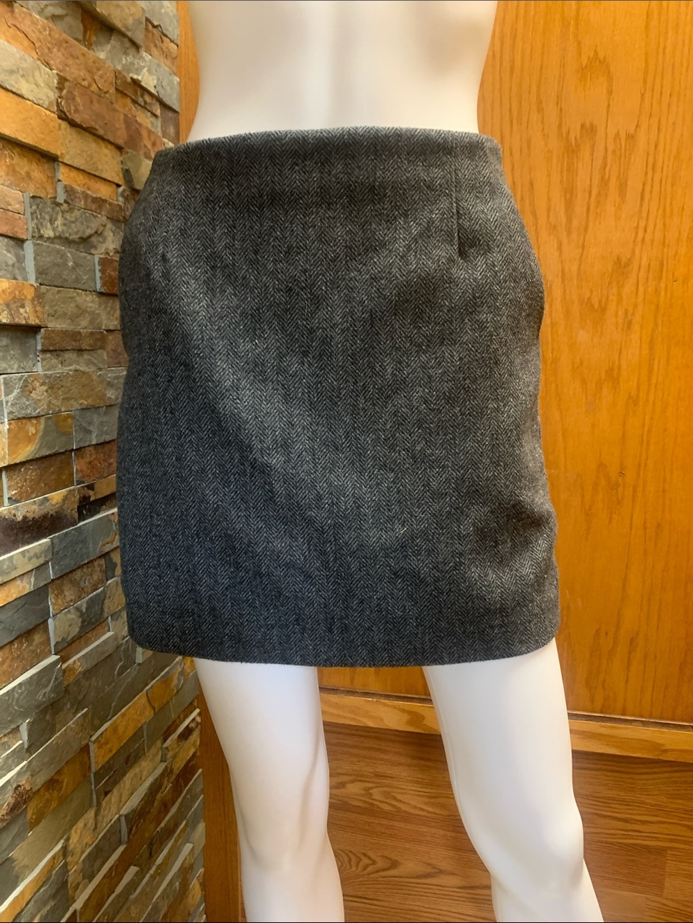 Classic Gray Herringbone Wool Mini Skirt 0